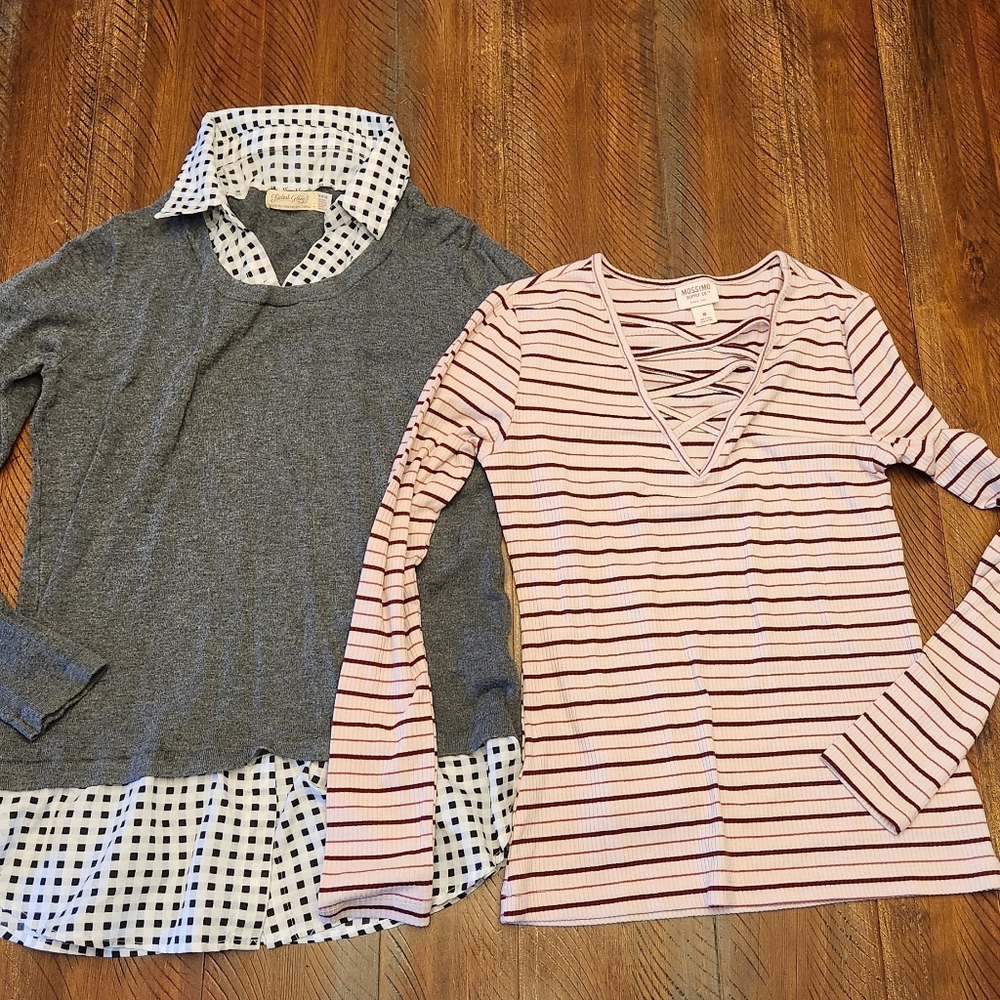 🎈2/$15 Womens tops